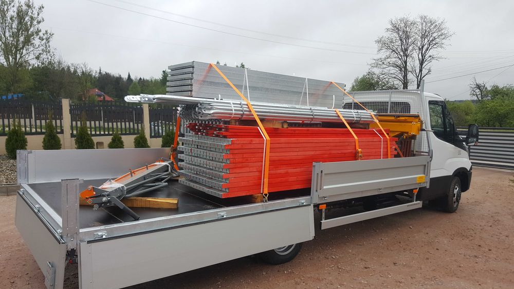 Tanie rusztowanie elewacyjne typ Plettac 250 m2