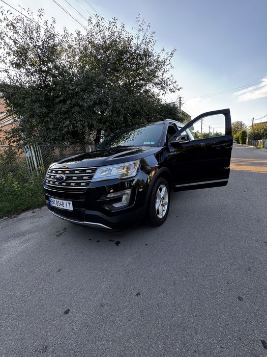 Продам Ford Explorer XLT