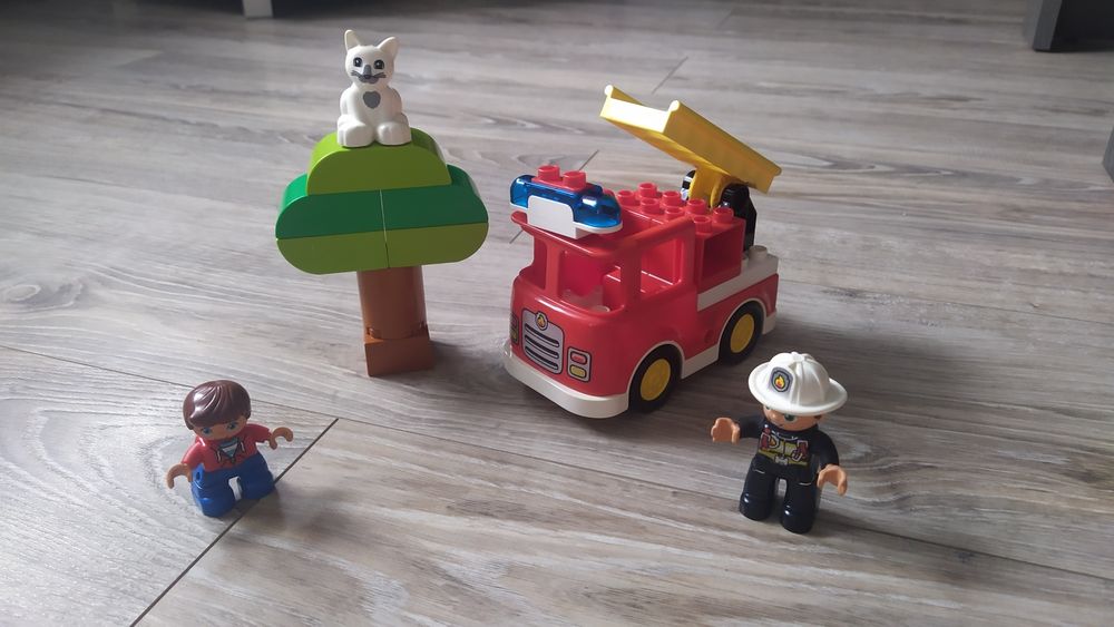 LEGO Duplo 10901 zestaw wóz strażacki