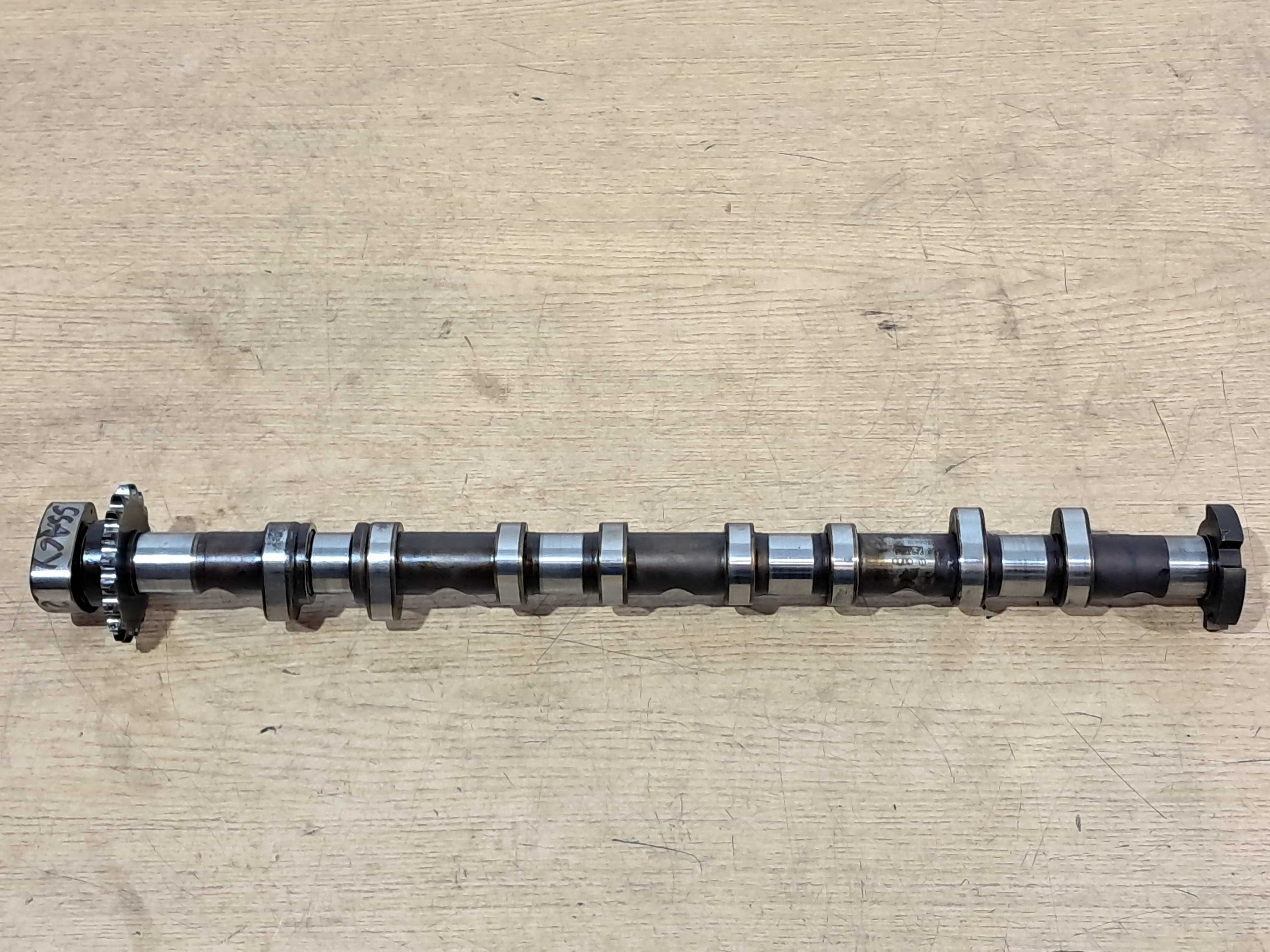Wałek rozrządu ssący 06F101B 2.0 TFSI BWA BGB AXX BUL A4 A3 TT A6