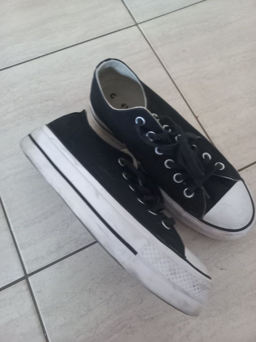 czarne damskie trampki-CONVERSE-rozmiar-39
