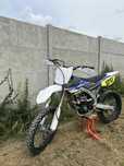 Yamaha YZF 250 16r