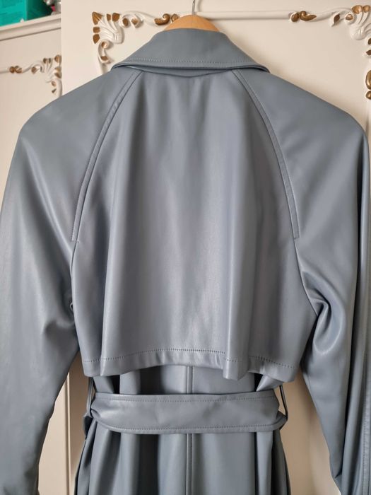 Gabardine em polipele Stradivarius Nova