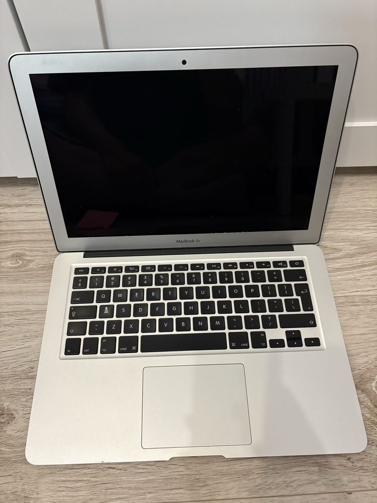 MacBook Air mid 2012 i5