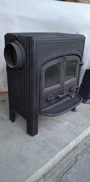 Jotul 5 kominek żeliwny