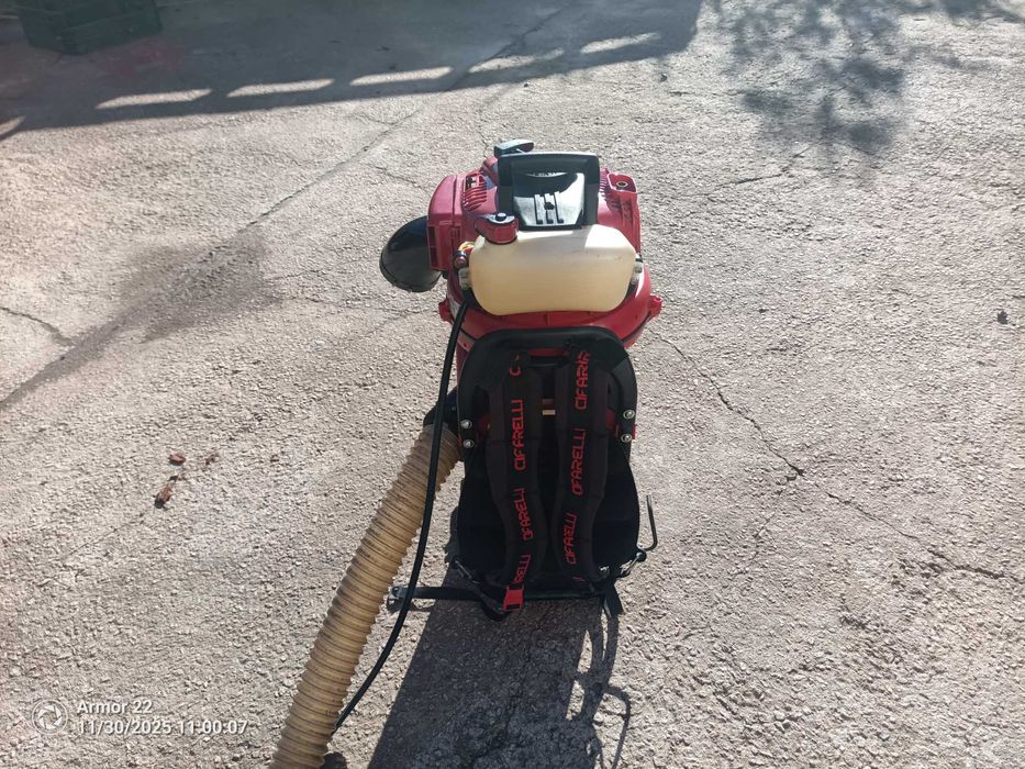 Máquina de apanhar frutos secos ou azeitonas