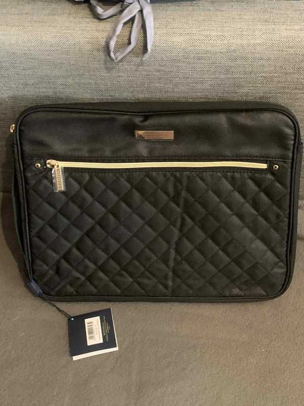 Wittchen torba etui pokrowiec na laptopa pikowany pianka zamek