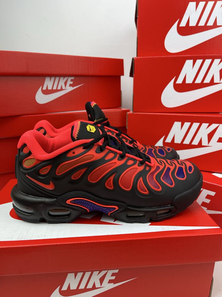 Мужские кроссовки Nike Air Max Plus Drift кросівки 40,41,42,43,44,45