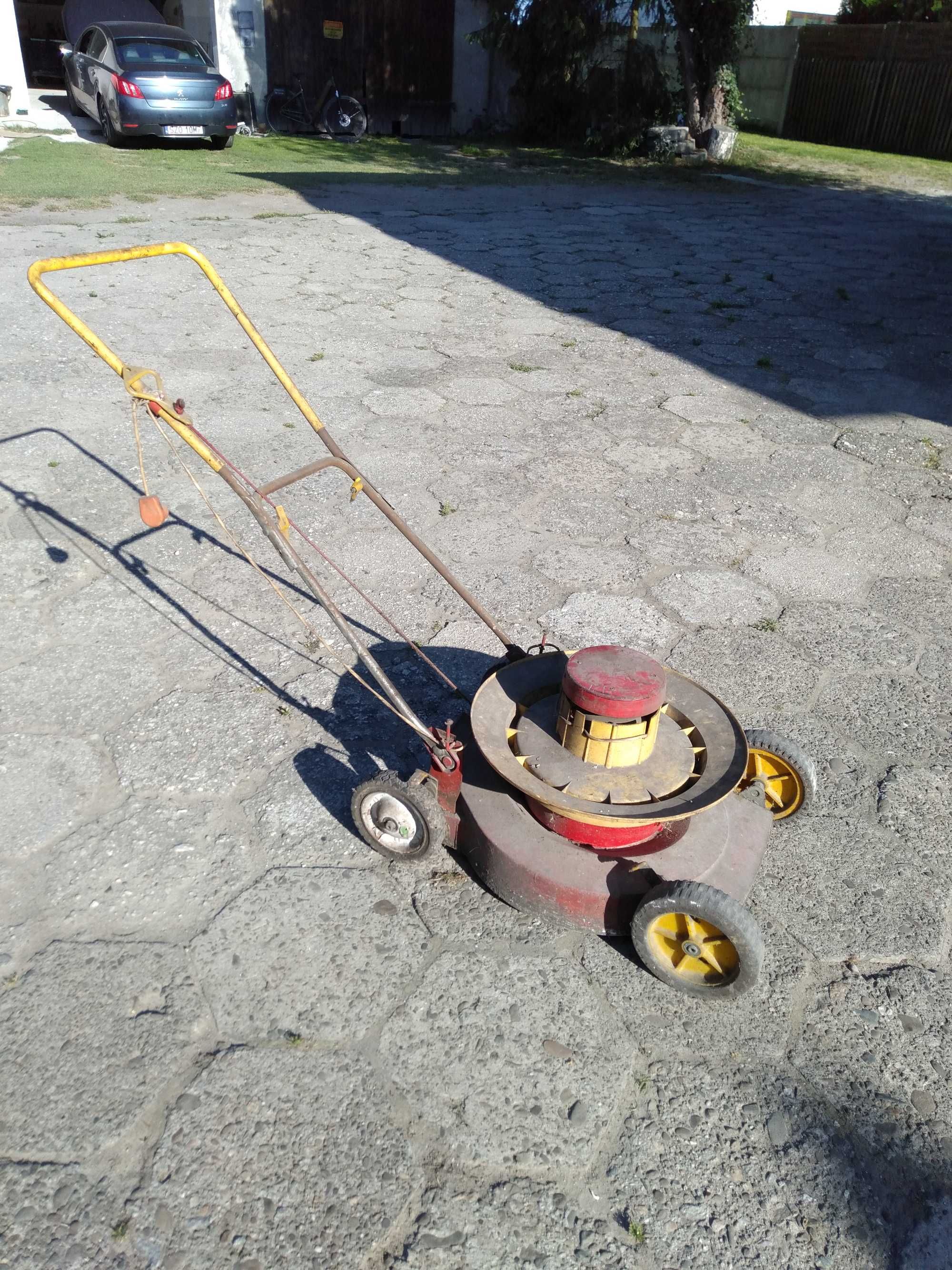 Unikatowa kosiarka elektryczna Wolf-Garten – retro klasyk – działa!
