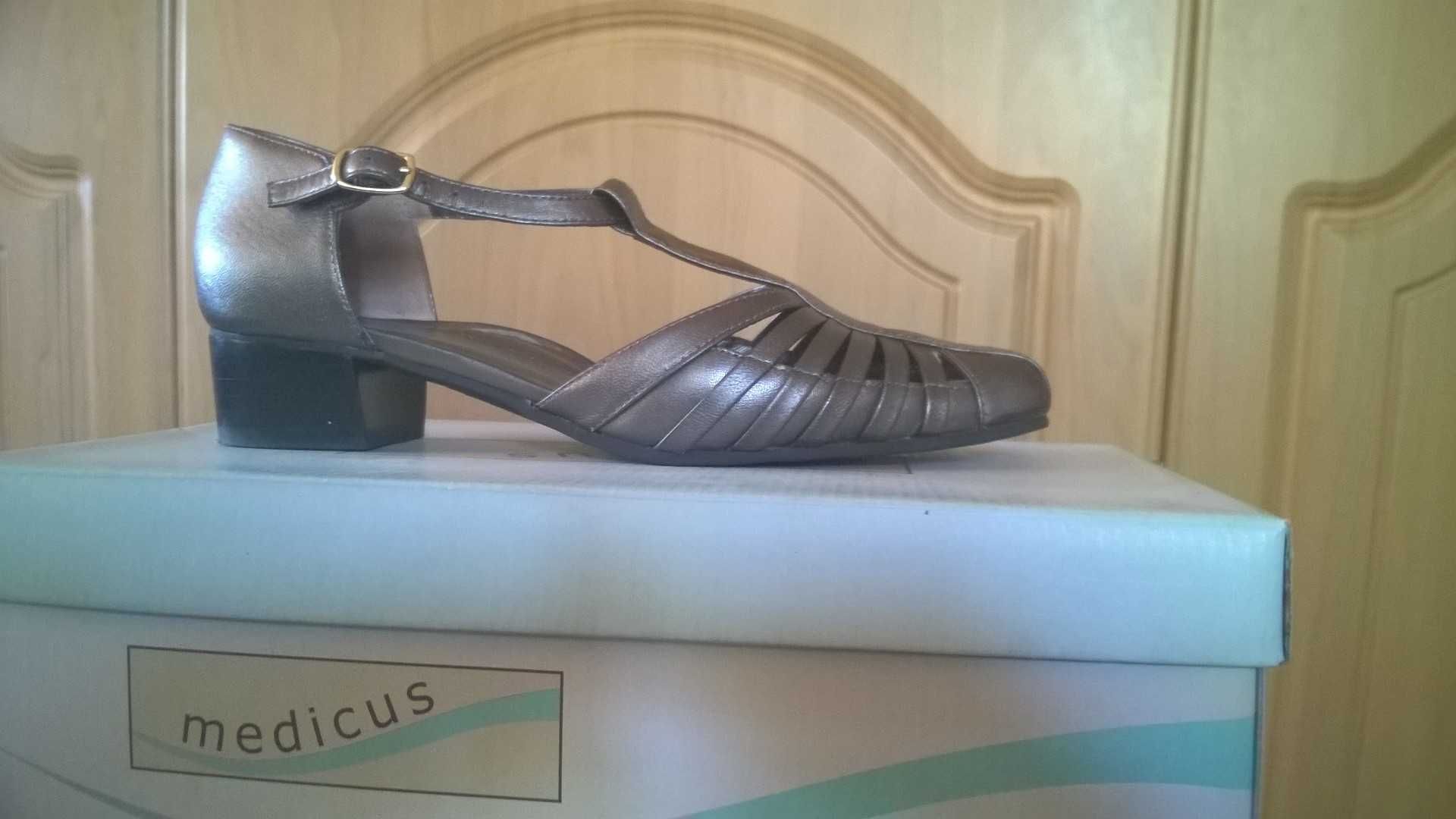 Medicus pulbuty damskie