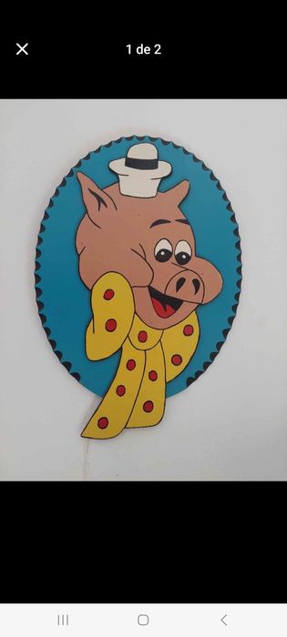 Quadro em madeira esculpido