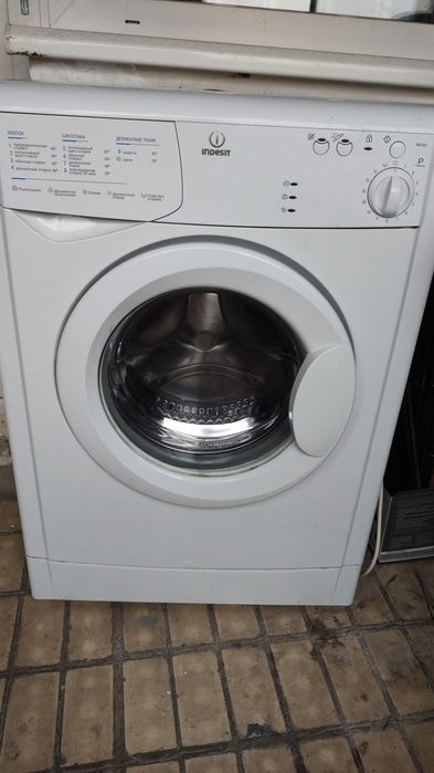 Пральна машина Indesit WIU 61