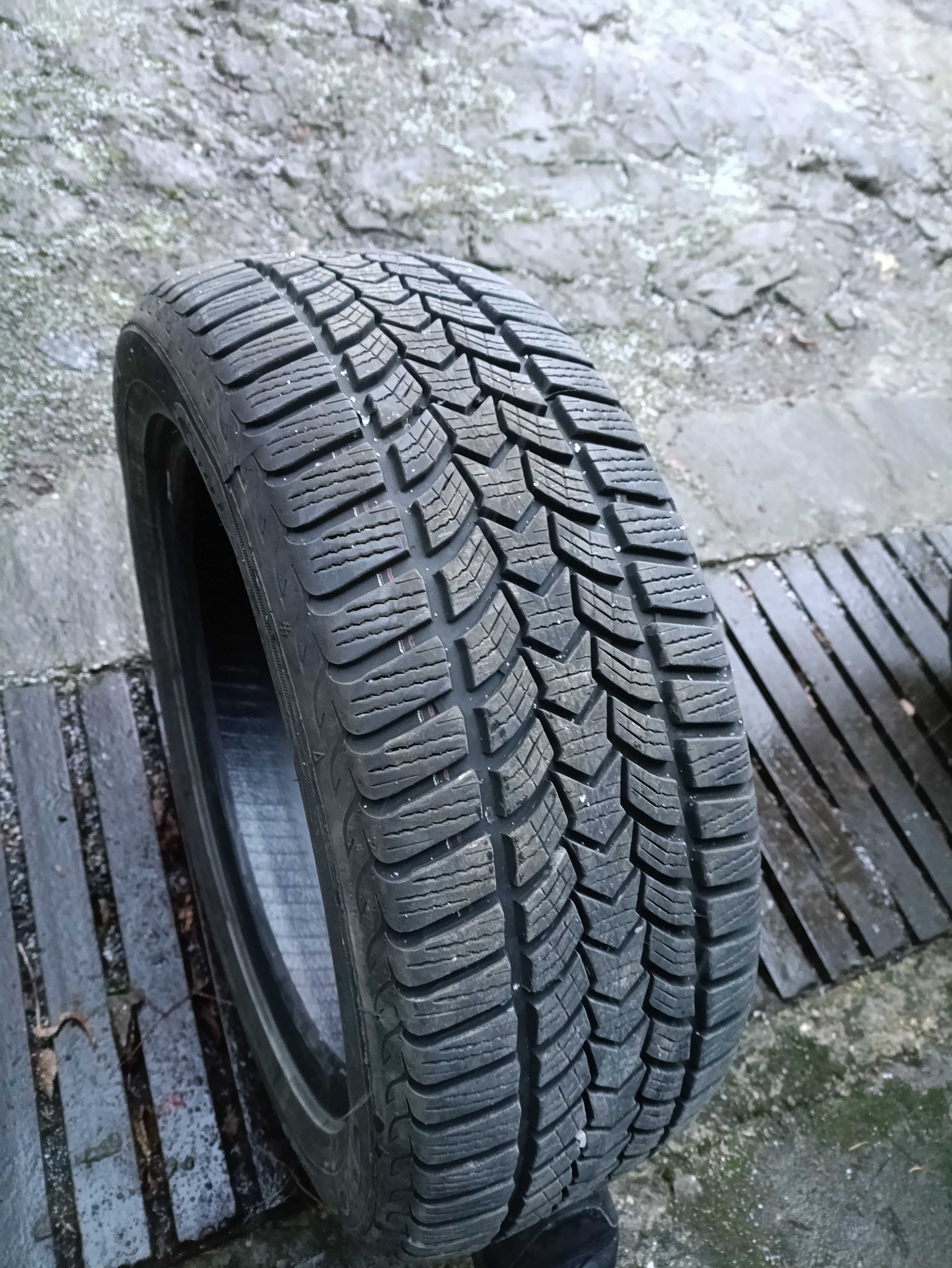 Dębica Frigo HP2 215/55 R17 98V z rantem ochronnym!~~POLECAM~~ZIMOWE~~