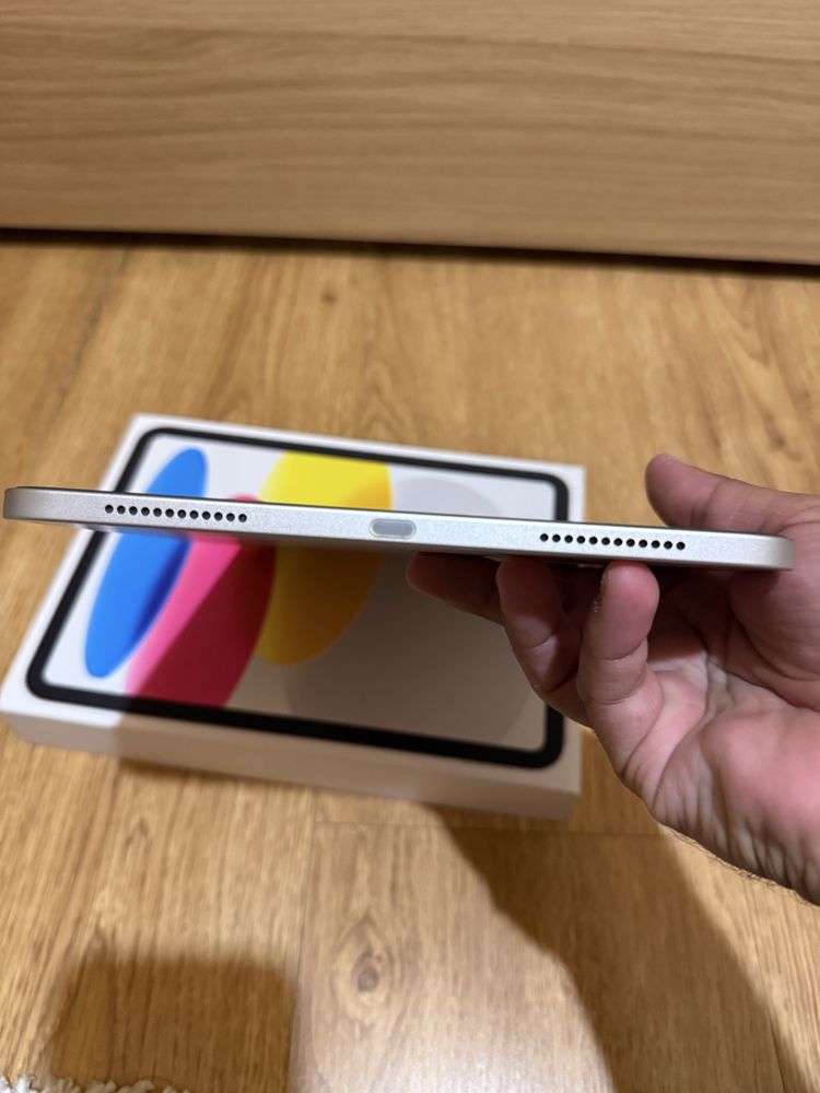 iPad 10ª geração 256gb Prateado - Excelente estado com capa e película