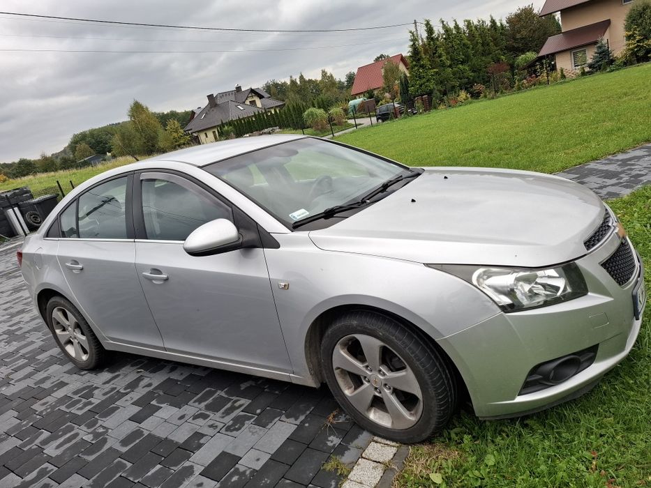 Chevrolet Cruz 2.0
