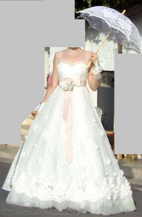 Платье свадебное Papilio 38р. розовый цветок