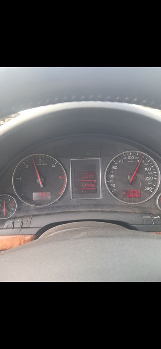 Продам Audi A4 2002