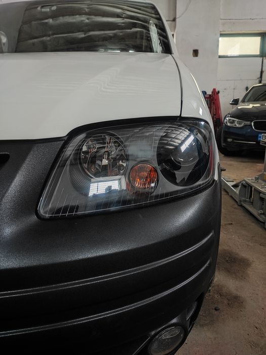 Ремонт(тюнінг)фар,заміна(встановлення)лінз(bi led,xenon)