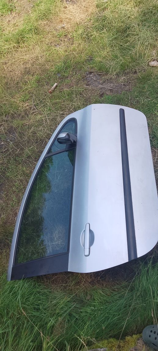 Drzwi peugeot 307 prawe lewe srebrny