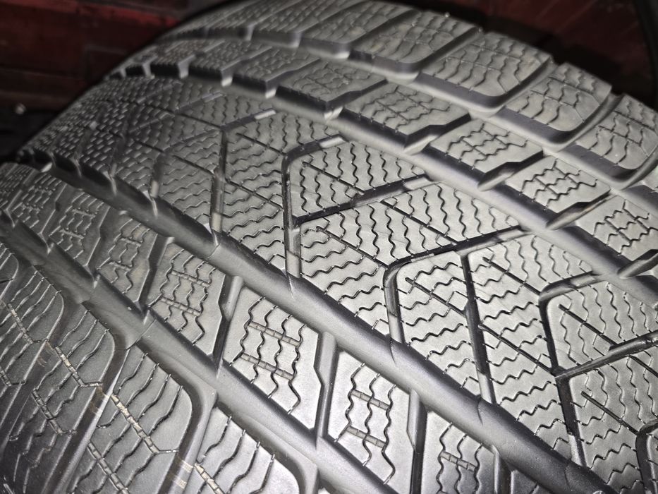 315/35/21 Pirelli Scorpion Rsc_Bmw  Demo j. nowe 95% bieżnika 23r Para