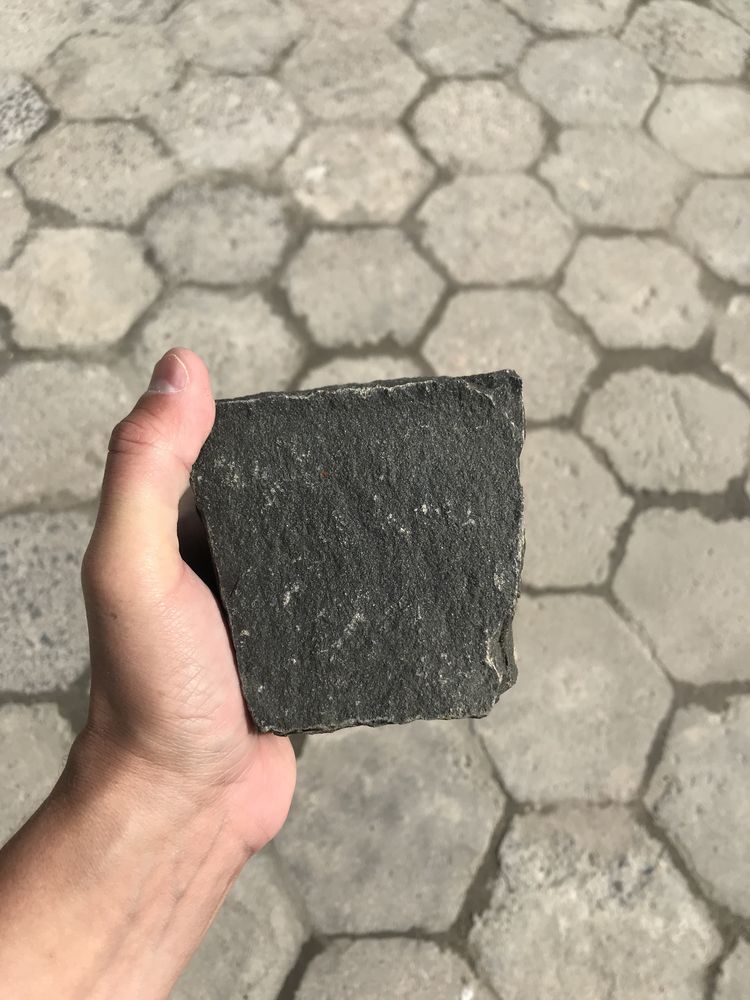 KOSTKA BAZALTOWA 4x6, 7x9, 8x11 i 10x10 Czarny Bazalt Brukowa Szwed