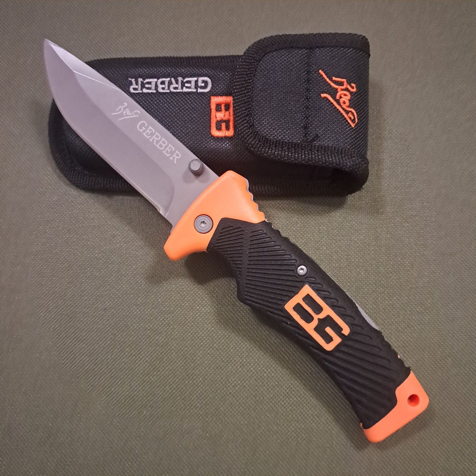 Ніж складний з чохлом Bear Grylls Gerber 113 | Нож складной с чехлом