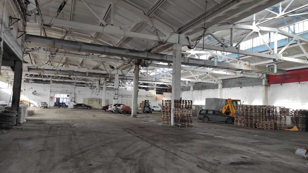 Продажа фасадного помещения под склад или производство, г. Хмельницкий