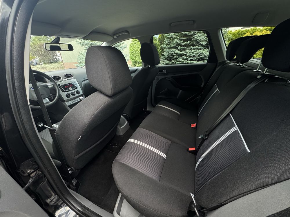 Ford Focus kombi 1.6 benzyna mk2 fl  ŁADNY