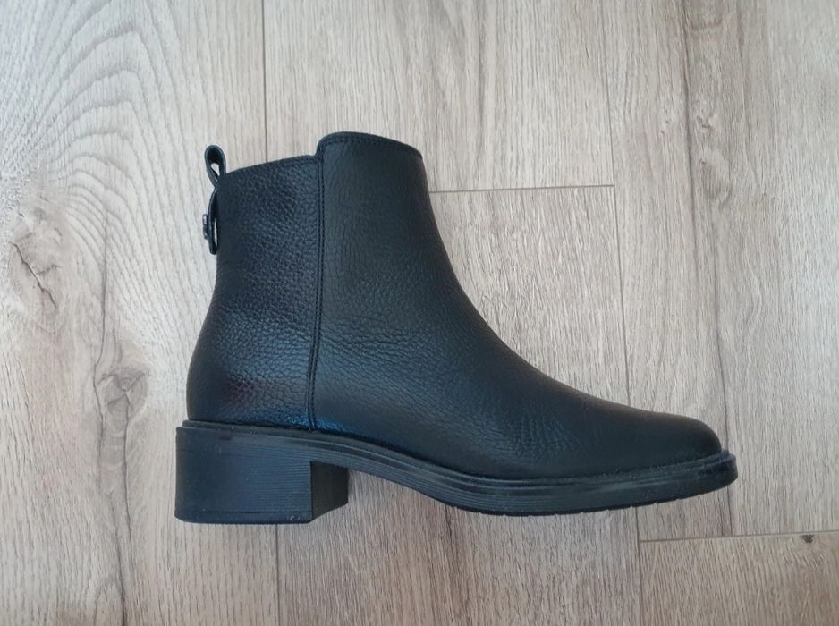 Skórzane botki Ryłko nowe rozmiar 37