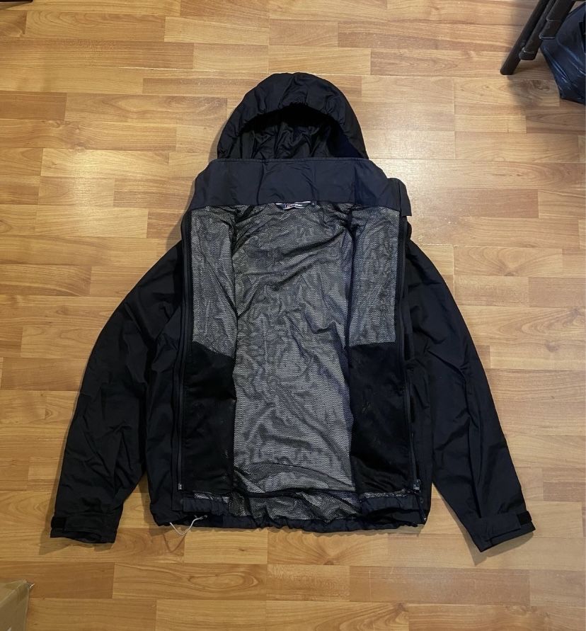 Куртка на мембрані BERGHAUS