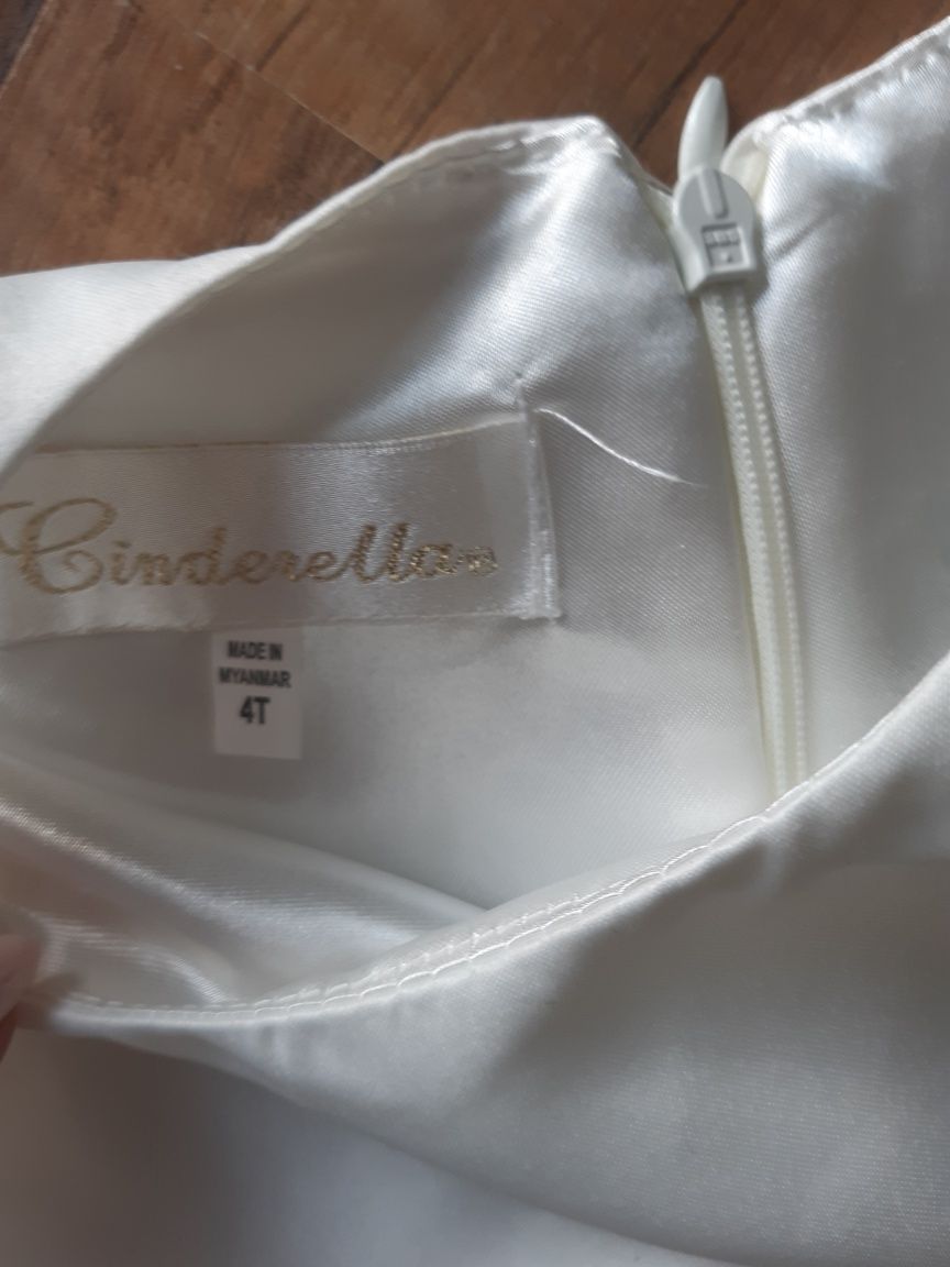 Sukienka koronkowa 104 Biała Cinderella 4 perełki elegancka