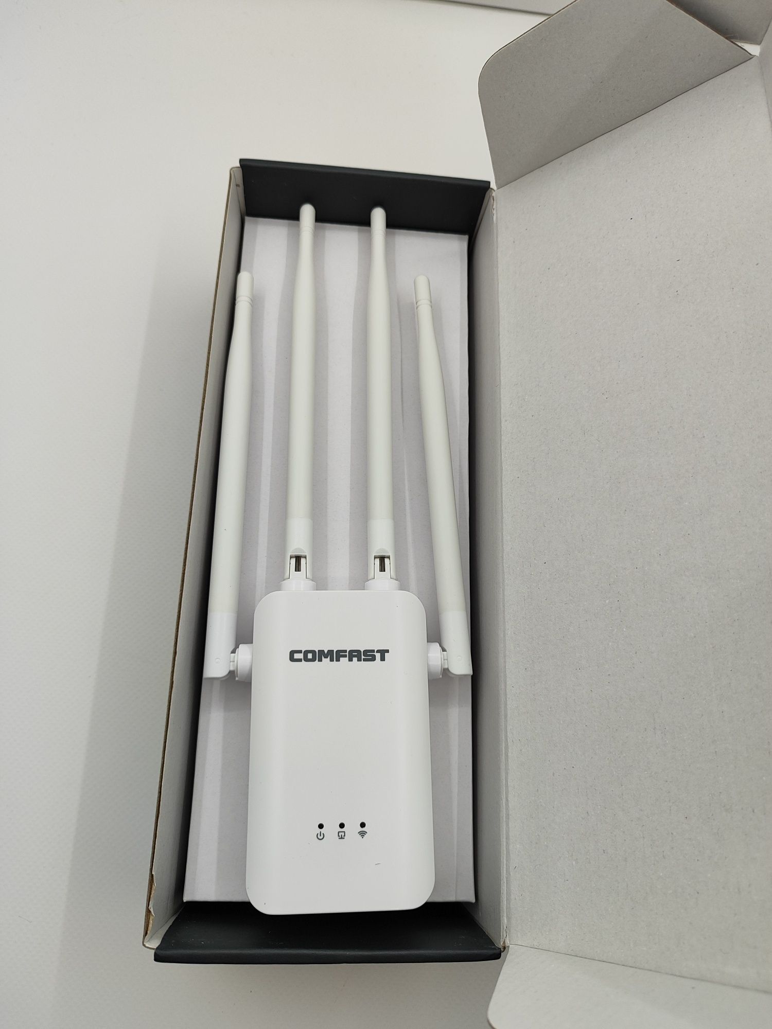 Wifi підсилювач, повторювач-ретранслятор  Comfast 300 mbps