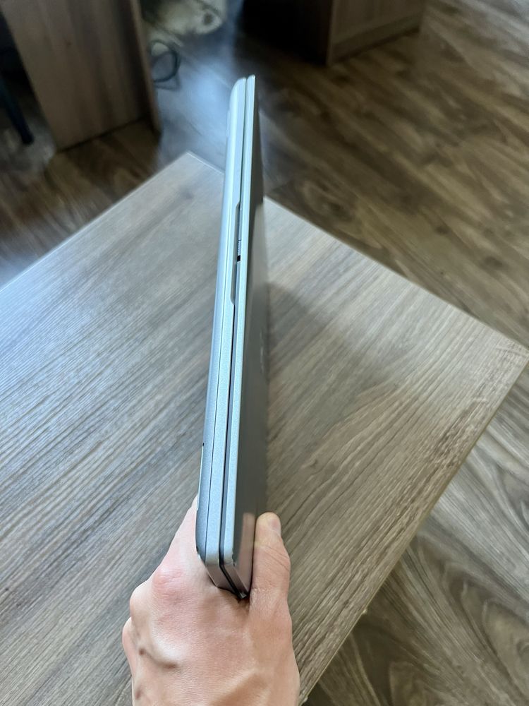 Продам ноутбук Dell Latitude 5440 | Core i7-1370P | 13 покоління