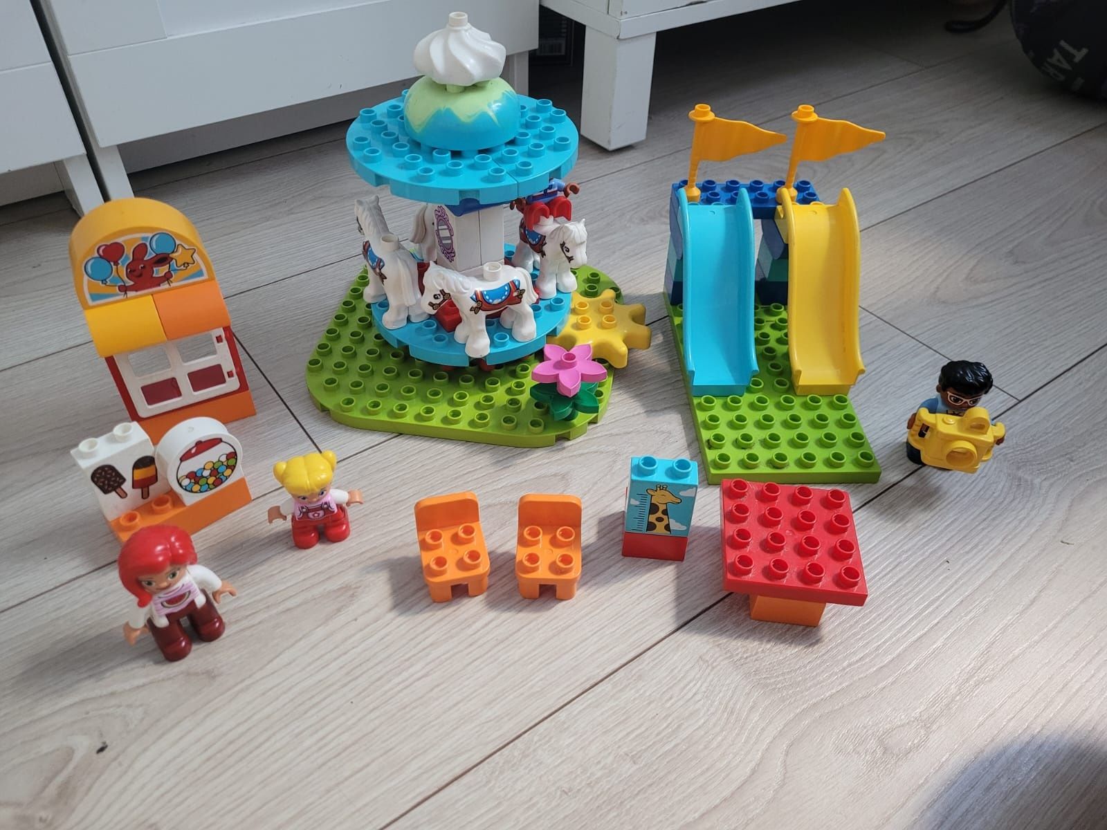Lego duplo wesołe miasteczko