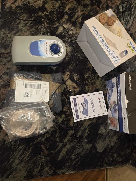 nowy materac przeciwodleżynowy, pneumatyczny + pompa