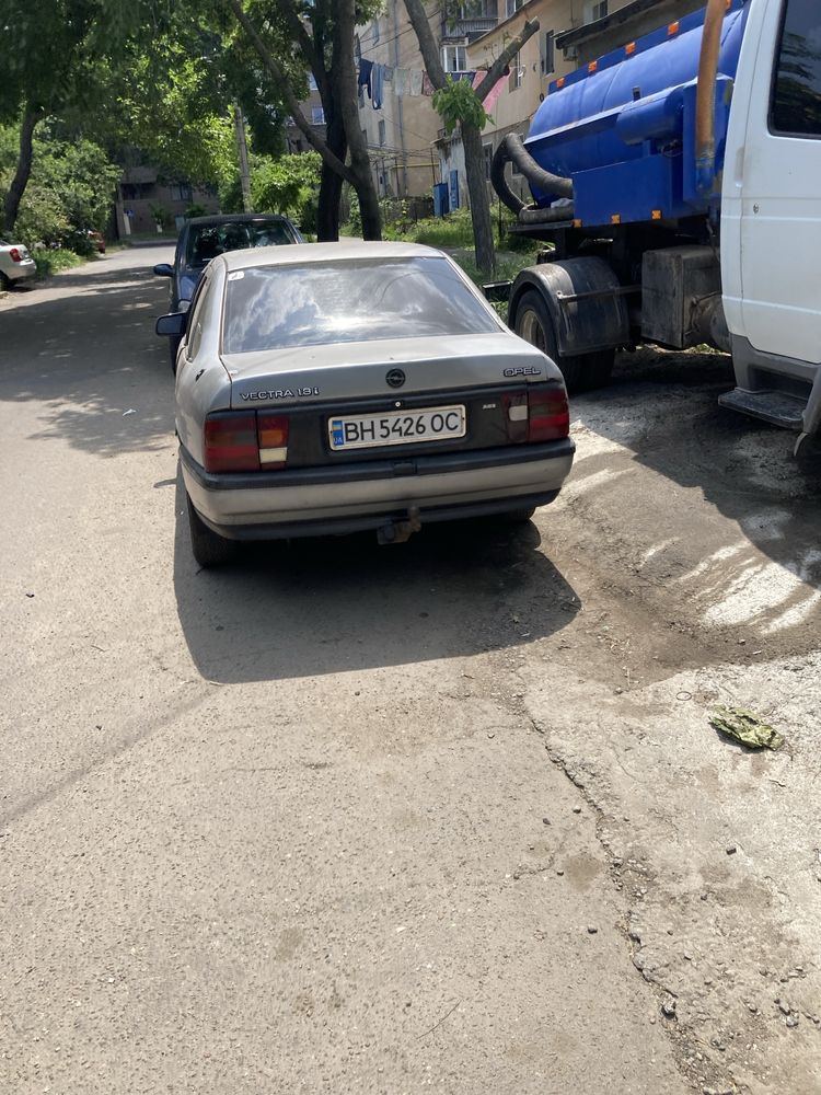 Опель вектра а sedan