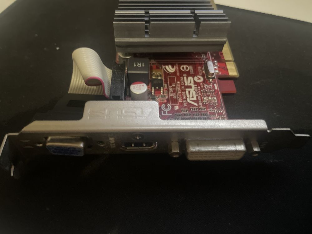 ASUS GeForce 210 Silent 512MB DDR2 EN210 SILENT/DI/512MD2 LP