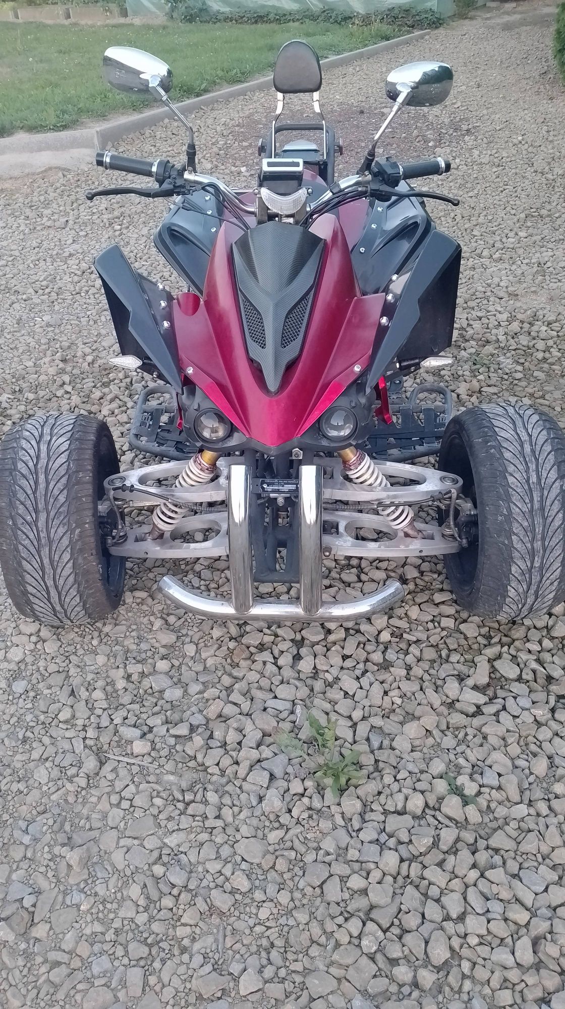 Sprzedam trójkołowiec o pojemności 250cm3