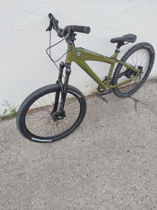 Bicicleta de BTT excelente 26