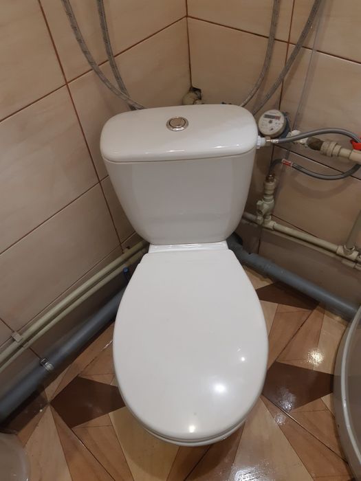 Ремонт бачка унитаза/Услуги сантехника Харьков/Сантехник Харьков