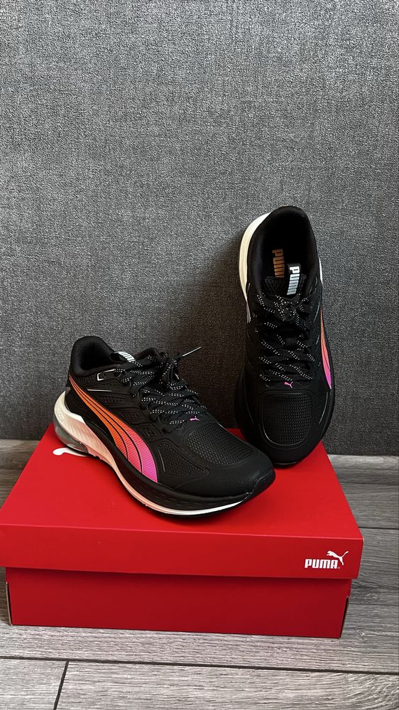 Стильні кросівки Puma X-Cell Lightspeed
