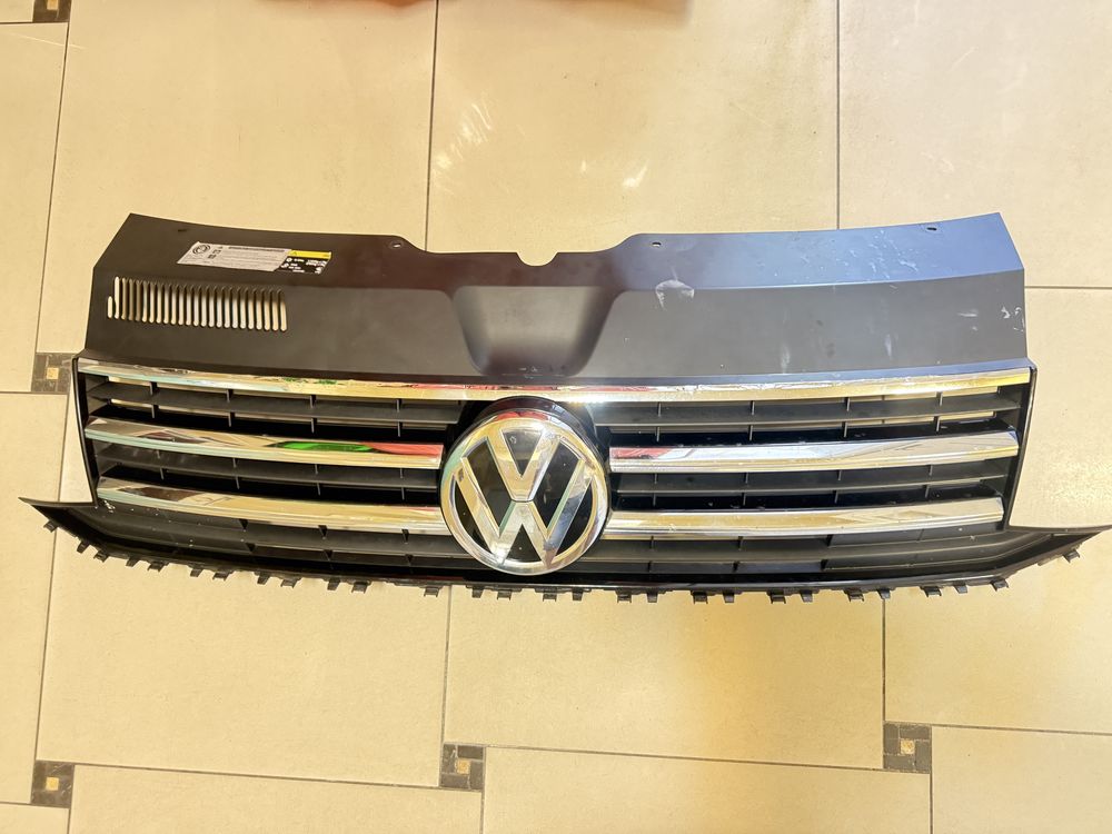Grill atrapa Vw  Multivan T6 caravelle Transporter