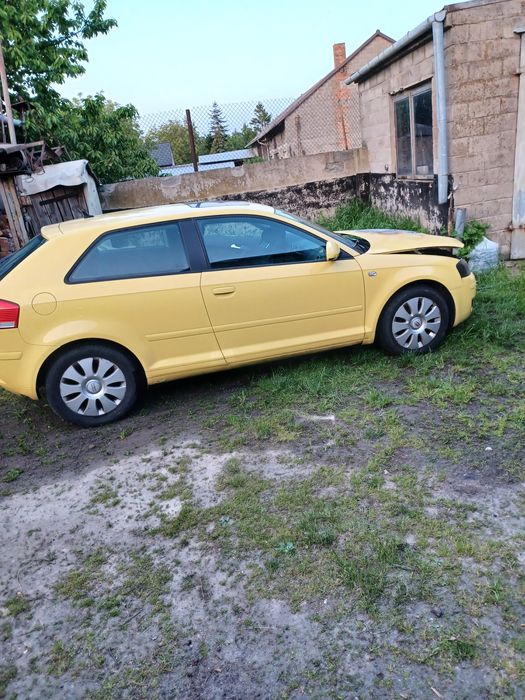 Sprzedam Audi A3 8p 2005 r benzyna gaz w całości lub na części