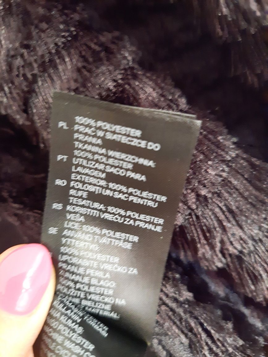 Elegancka narzutka H&M