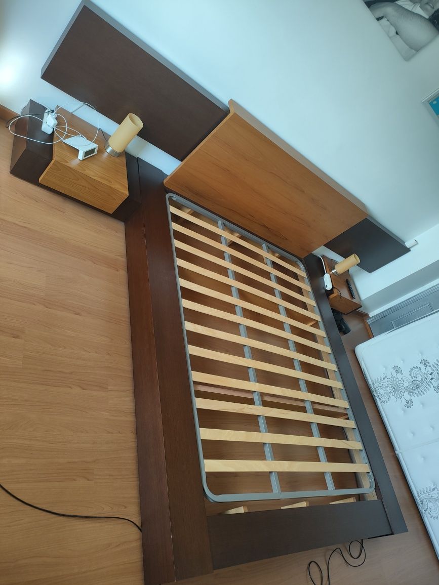 Cama madeira maciça