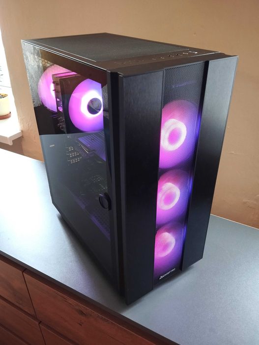 Komputer stacjonarny gamingowy Ryzen 7 RTX Win 11