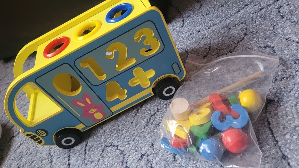 Дерев'яний сортер Автобус з молотком