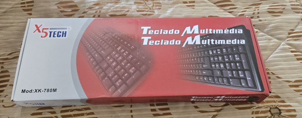 Teclado QWERTY usb