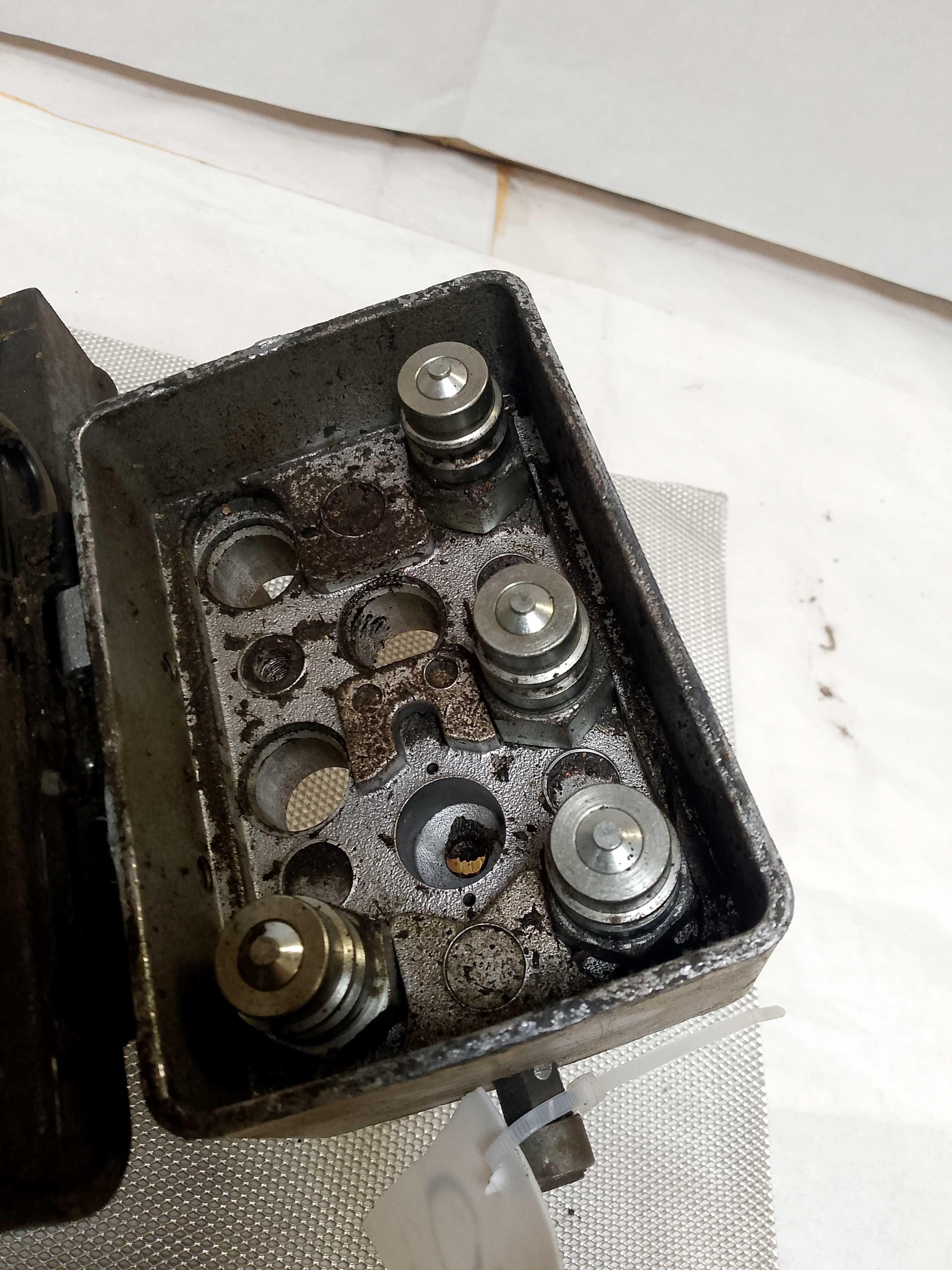 KLAMRA SZYBKOZŁĄCZE do tura ładowacza Mach Connetors