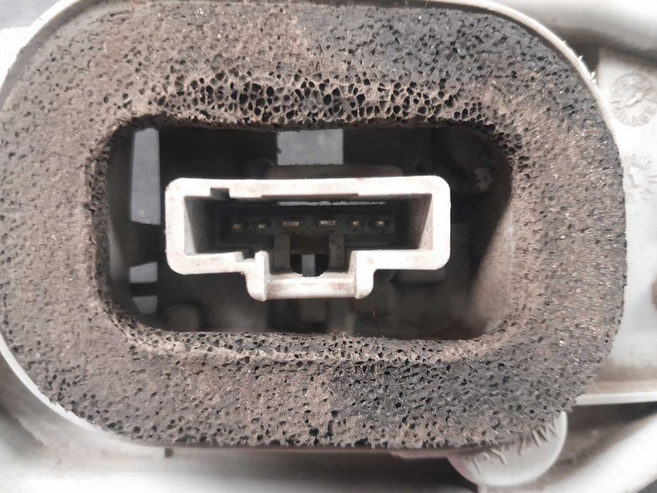 Citroen Berlingo II Wkład Lampy Prawy Tył